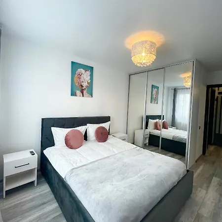 Travelway Apartment Cluj-Napoca Exterior photo